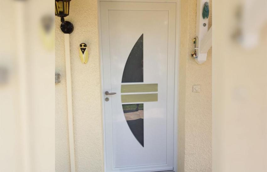 Porte d'entrée sur mesure